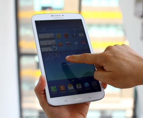 Tab 3 8.0 có thể coi model sáng giá nhất trong gia đình Galaxy Tab hiện tại. 