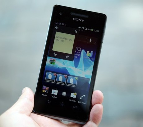 Sony Xperia V - smartphone chống nước 1
