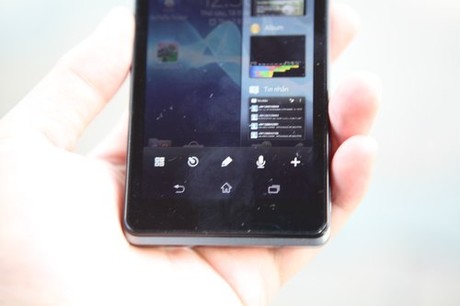 Sony Xperia V - smartphone chống nước 12