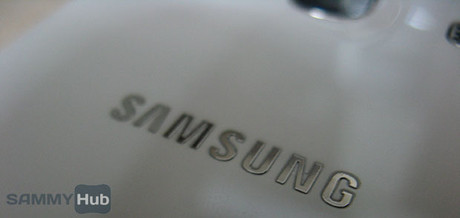 Phu kien iPhone - Samsung sẽ phát hành điện thoại Galaxy S4 Zoom với cảm biến 16 Mpx?
